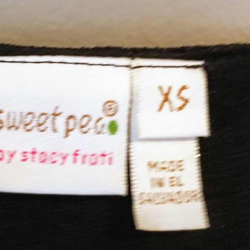 Sweet Pea Layered Mesh Top XS - Picture 2 of 3